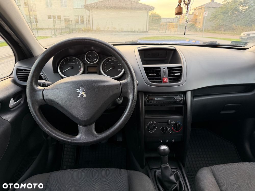 Peugeot 207 1.4 Presence nICE - 7