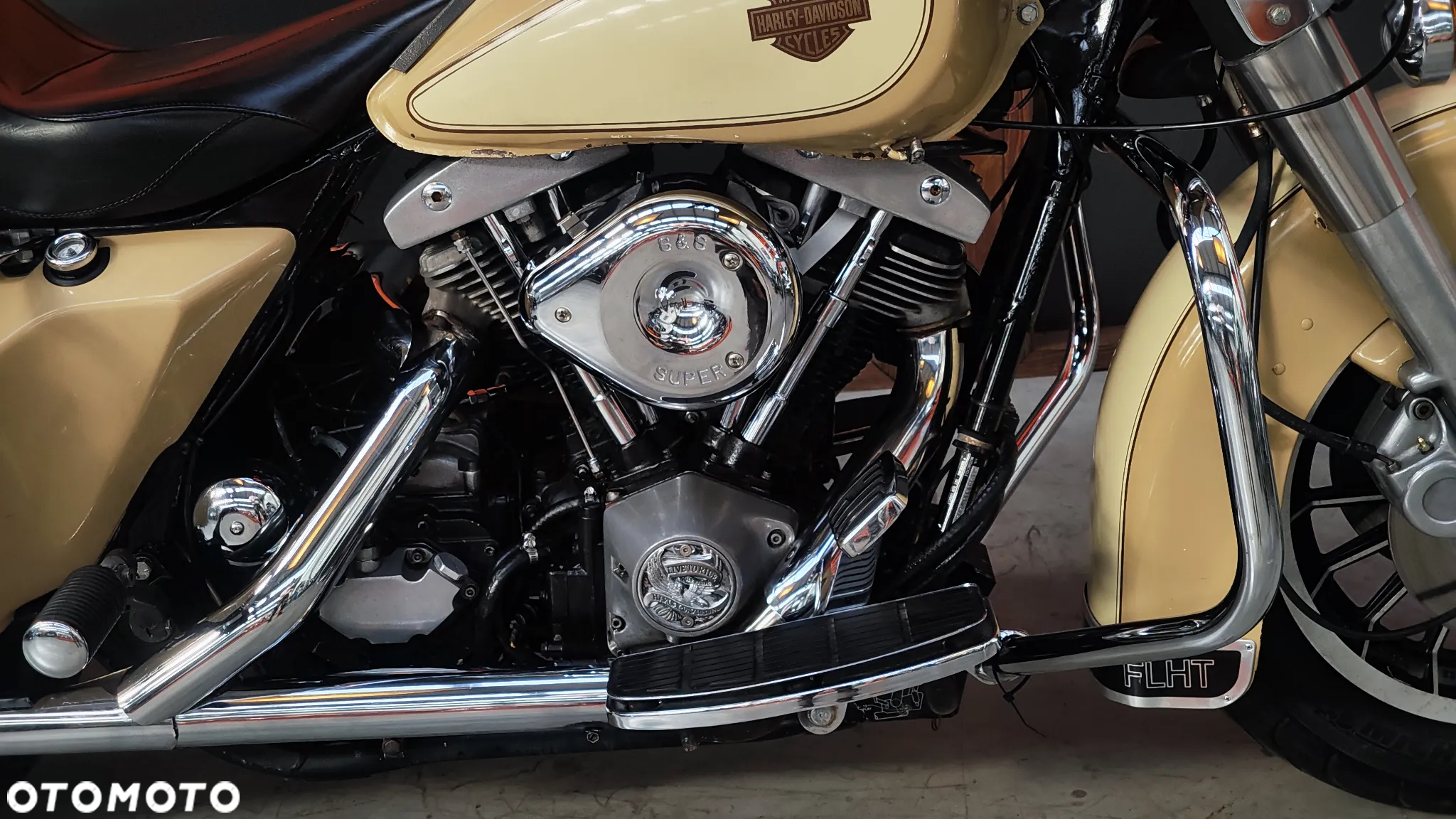 Harley-Davidson FLH Electra Glide - 31