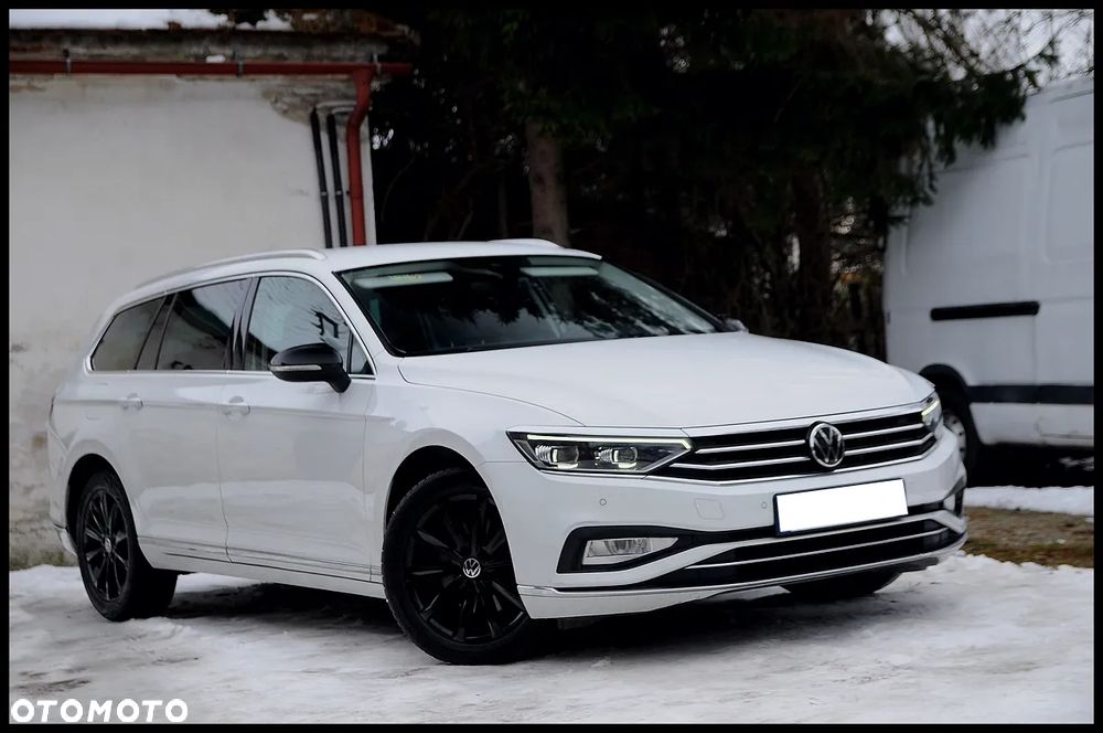 Volkswagen Passat Variant - 11