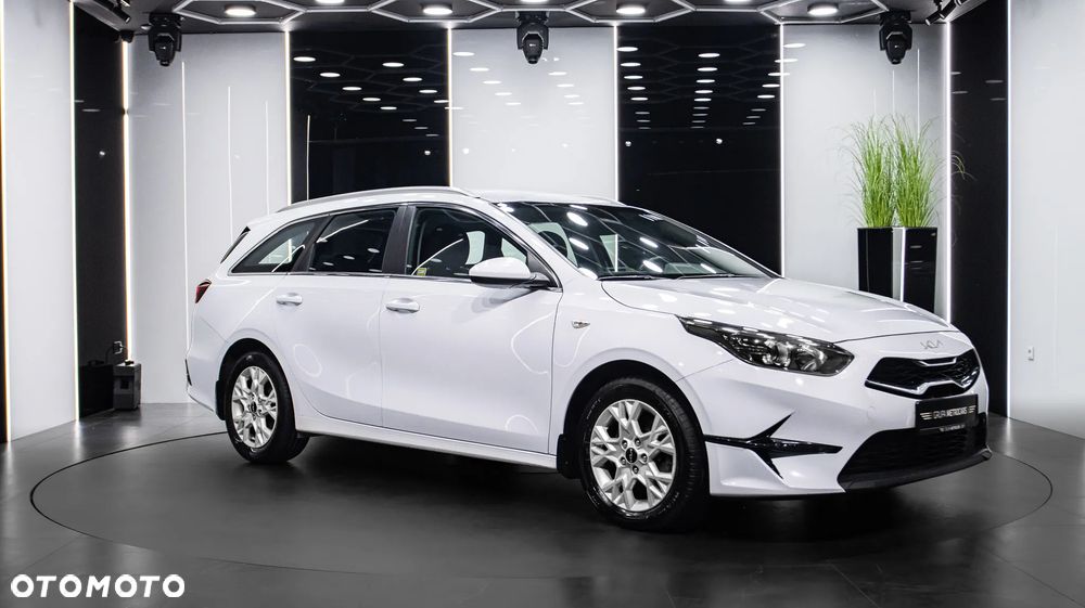 Kia Ceed 1.5 T-GDI M - 9