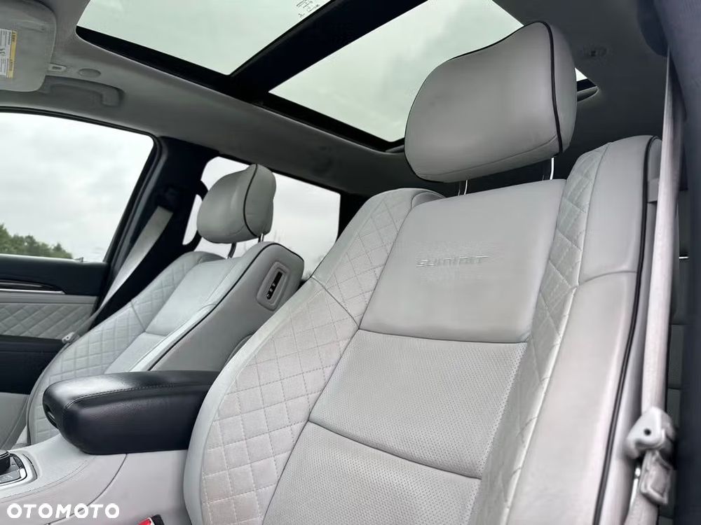Jeep Grand Cherokee 3.6 V6 Summit - 13