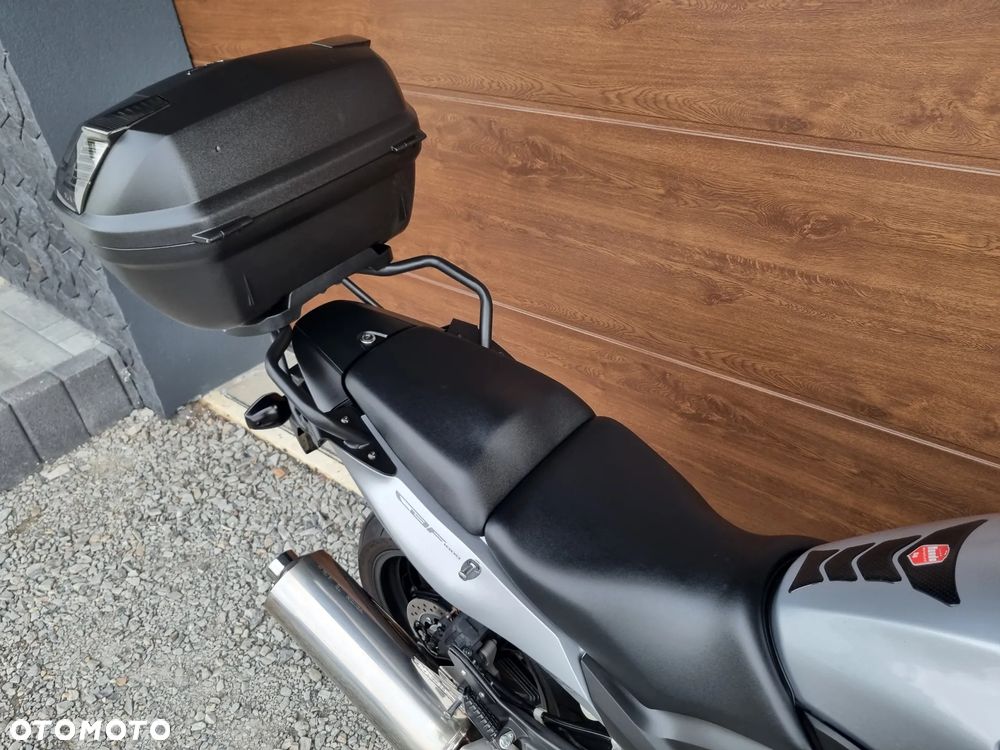Honda CBF - 22