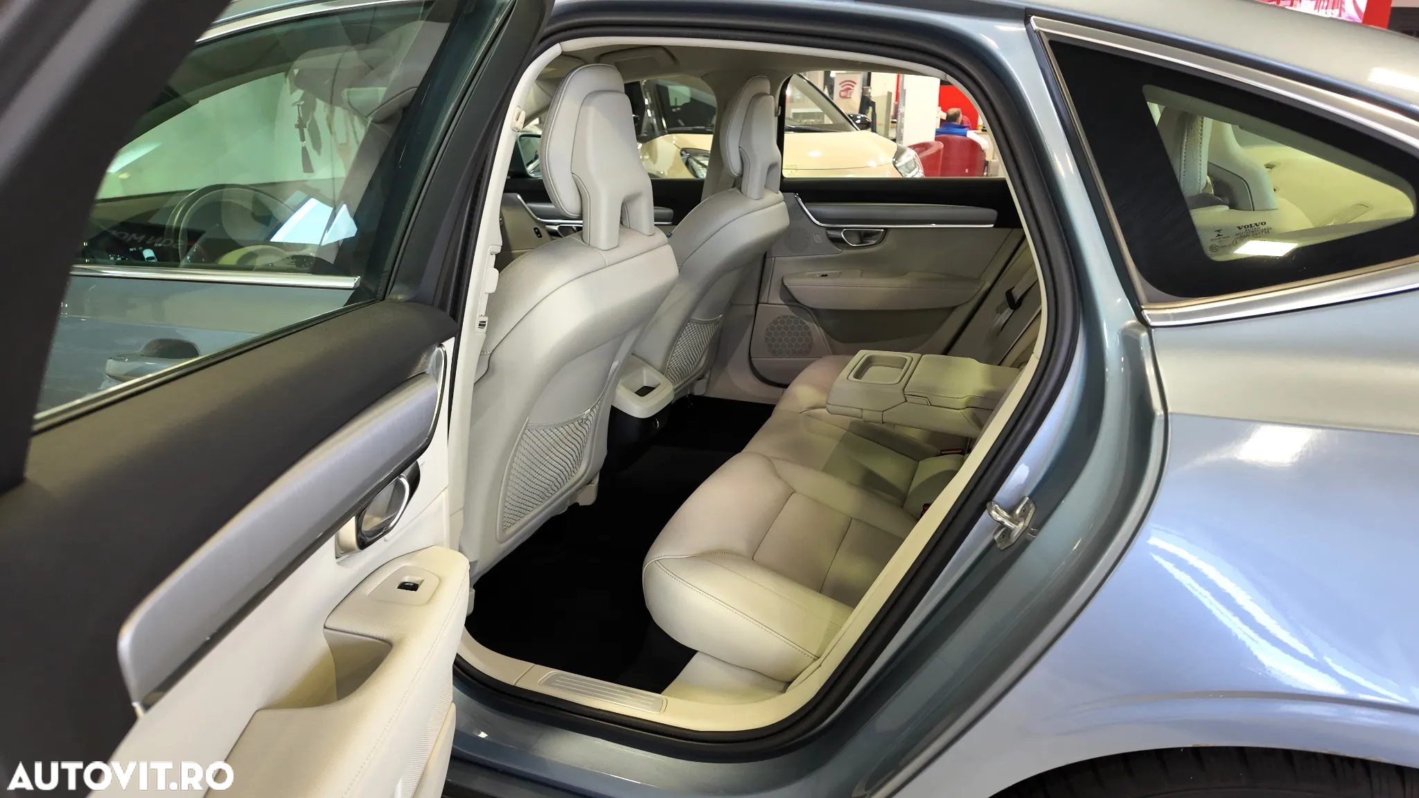 Volvo S90 D3 Geartronic Momentum - 27