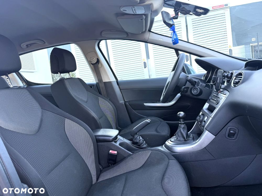 Peugeot 308 - 7