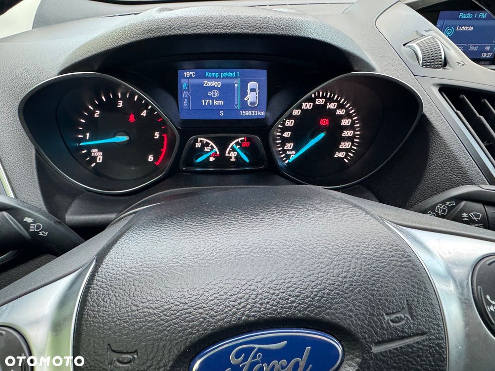 Ford Kuga 2.0 TDCi 4x4 Titanium - 6