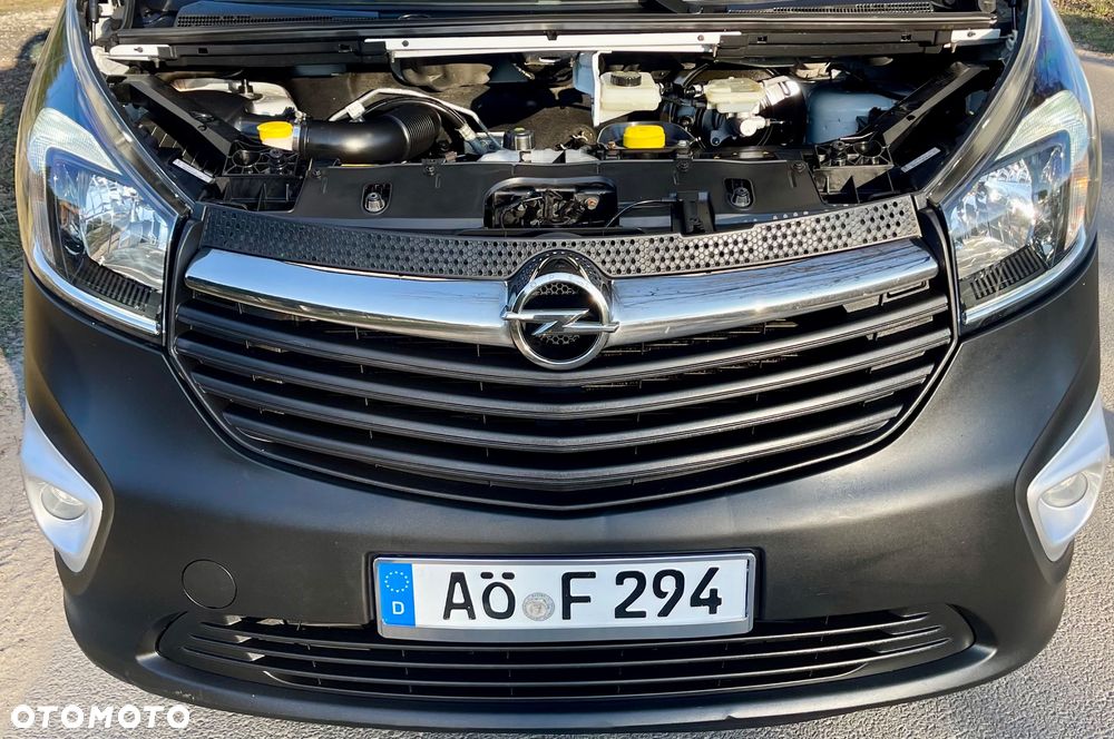 Opel Vivaro - 40