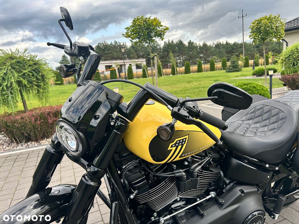 Harley-Davidson Softail Street Bob - 6