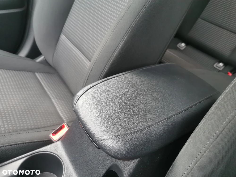 Kia Ceed 1.4 L - 20