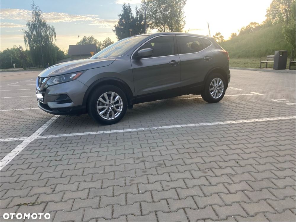 Nissan Rogue - 3