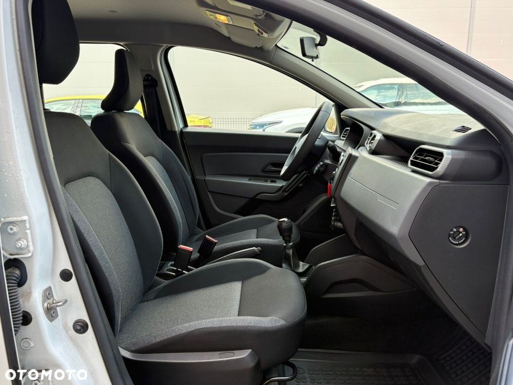 Dacia Duster 1.0 TCe Essential - 10