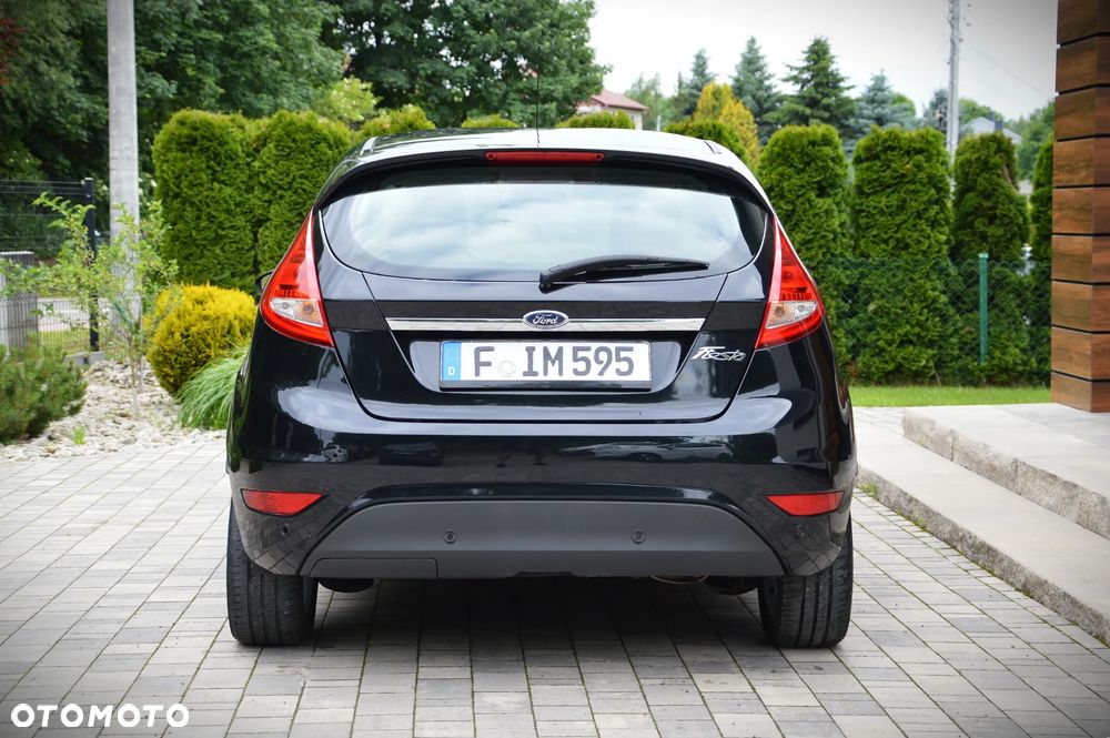 Ford Fiesta 1.4 Titanium EU5 - 5