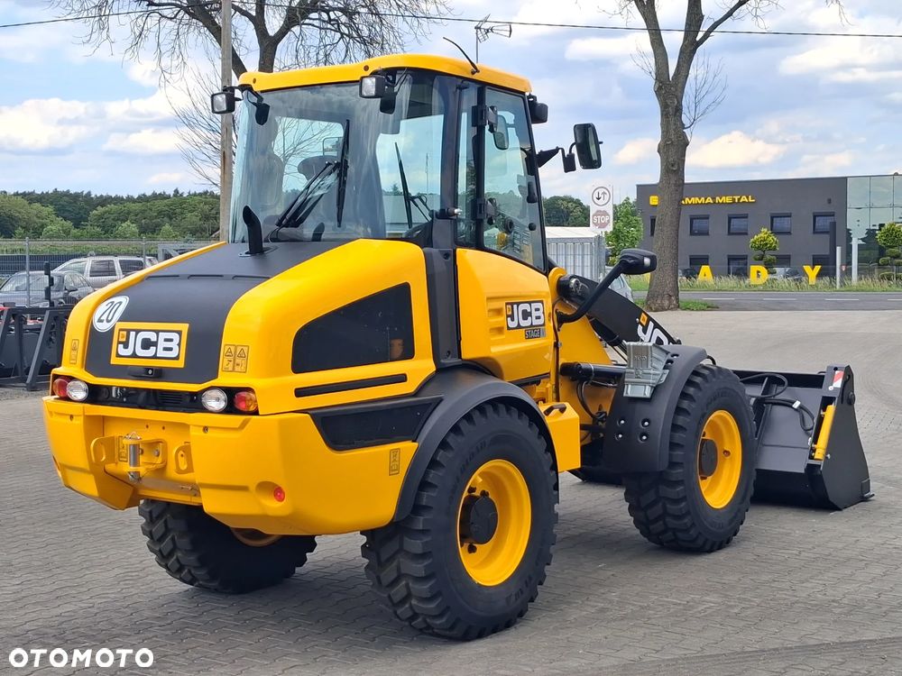 JCB 409 STAGE V - 4