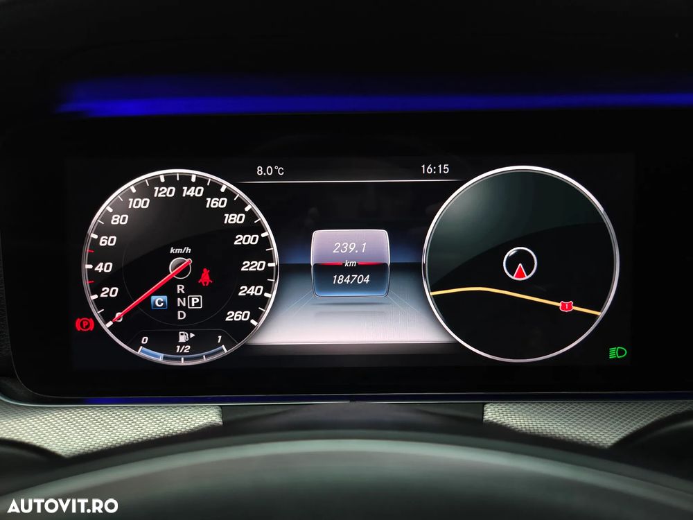 Mercedes-Benz E - 13