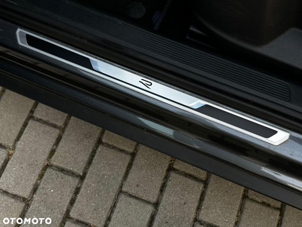 Volkswagen T-Roc 2.0 TSI 4Motion R DSG - 15