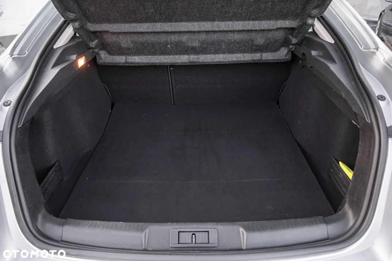 Renault Laguna 2.0 T Bose Edition - 24