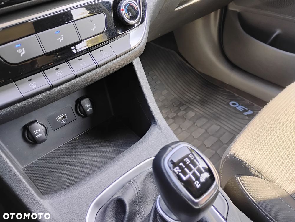 Hyundai i30 1.0 T-GDI Modern - 8