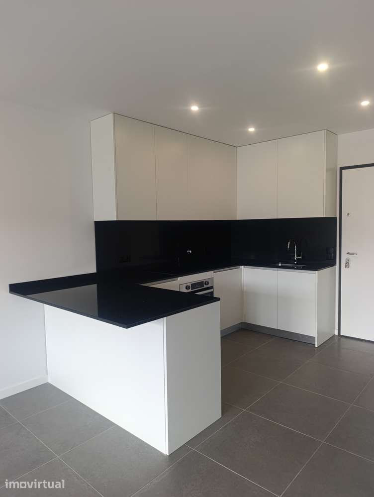 Apartamento T0 NOVO 
Empreendimento Roy Rock Saint Sebastian Place NEW - Grande imagem: 3/15