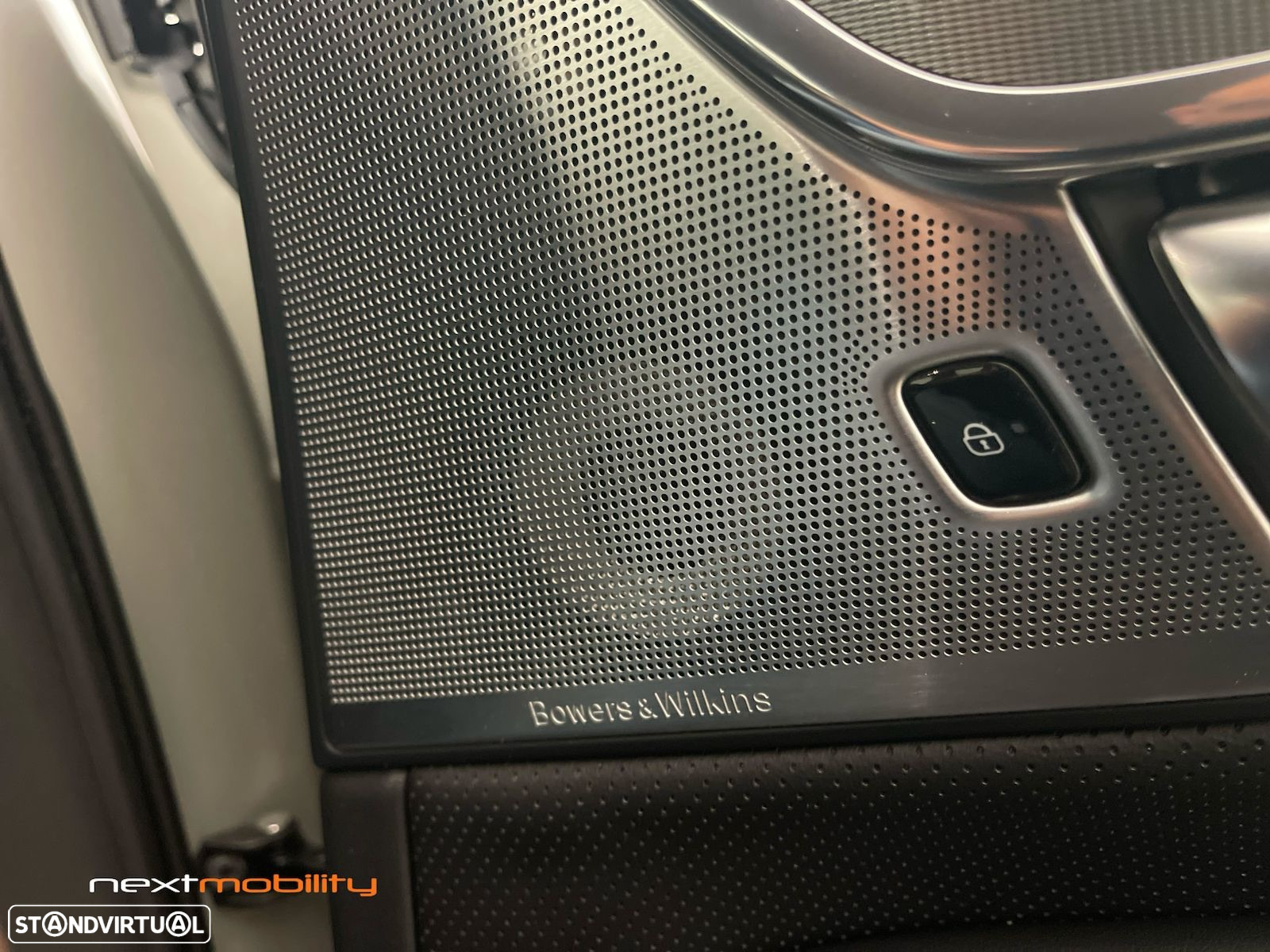 Volvo V90 2.0 B4 R-Design Geartronic - 21