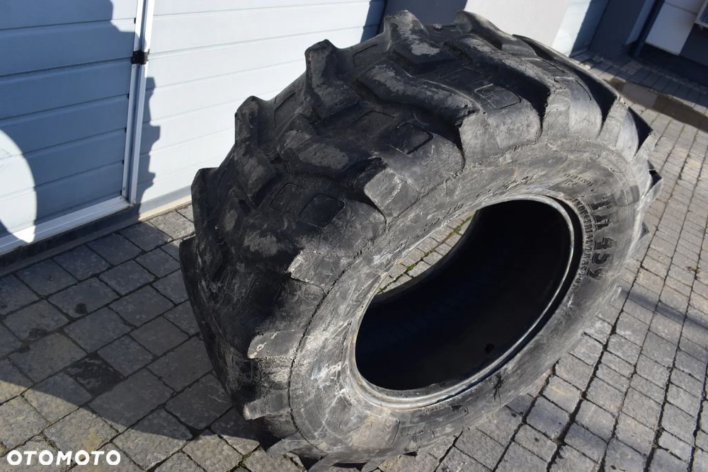 Opona/ opony 17.5 R24 - 17