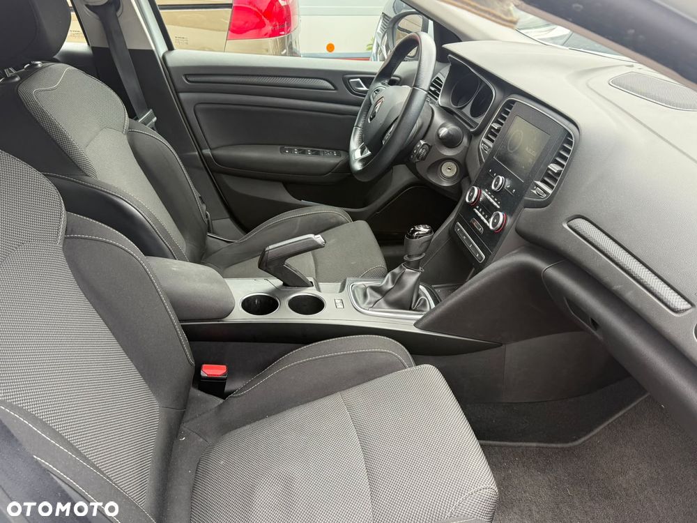Renault Megane 1.2 Energy TCe Zen - 11