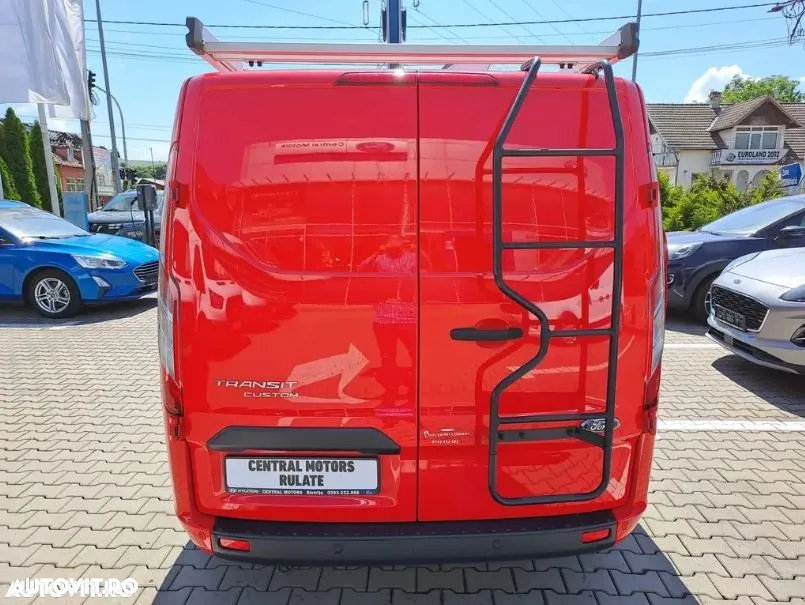 Ford Transit Custom - 8