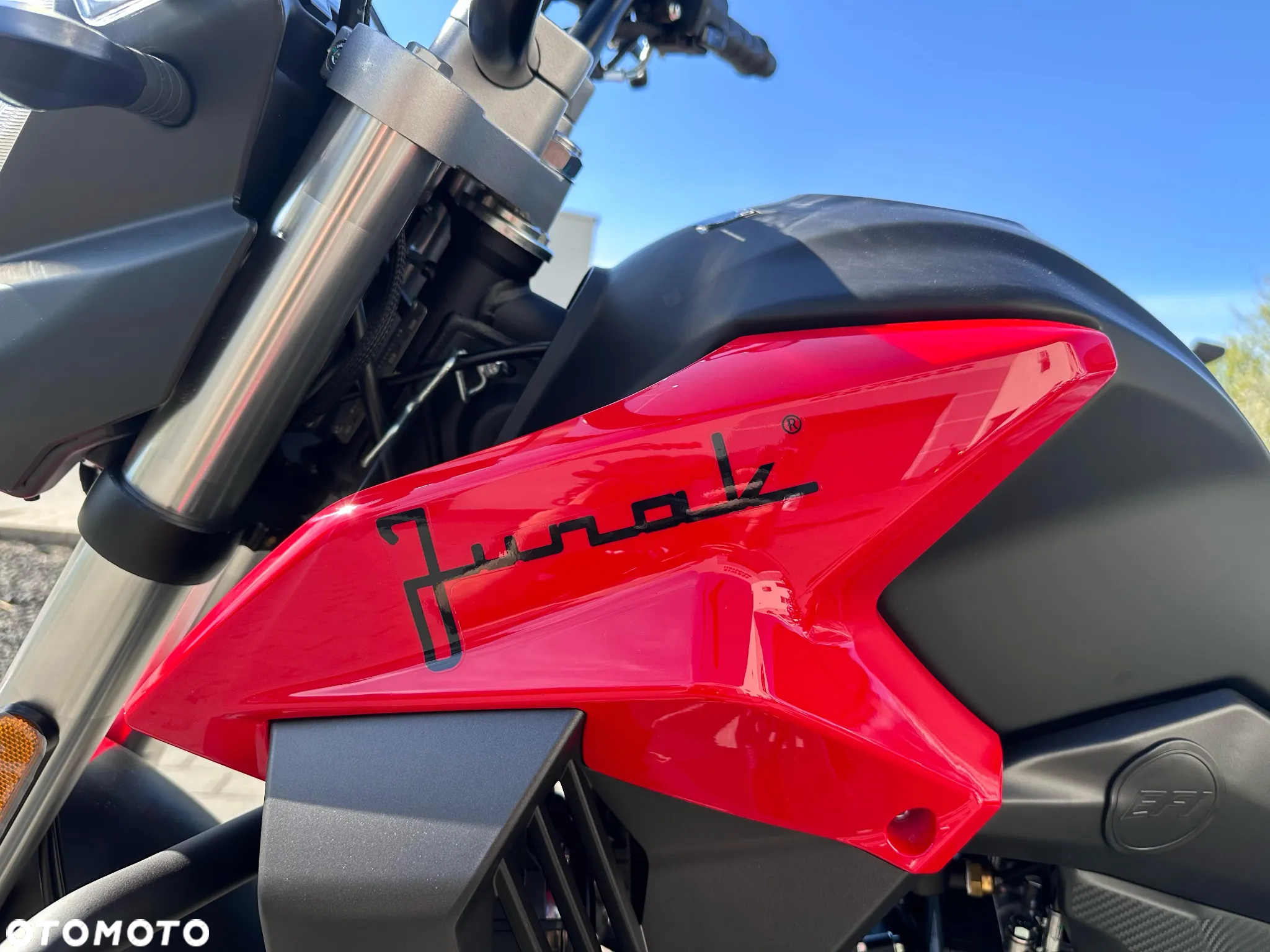 Junak RX One - 20