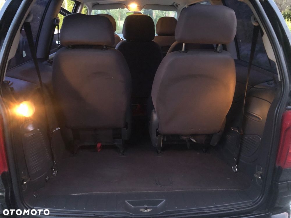 Seat Alhambra 2.0 Reference - 13
