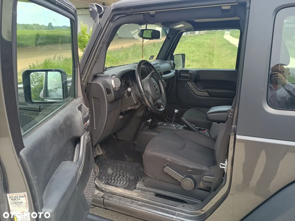 Jeep Wrangler 2.8 CRD Sport - 4
