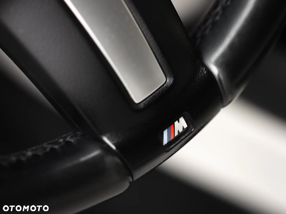 BMW X5 xDrive25d - 24