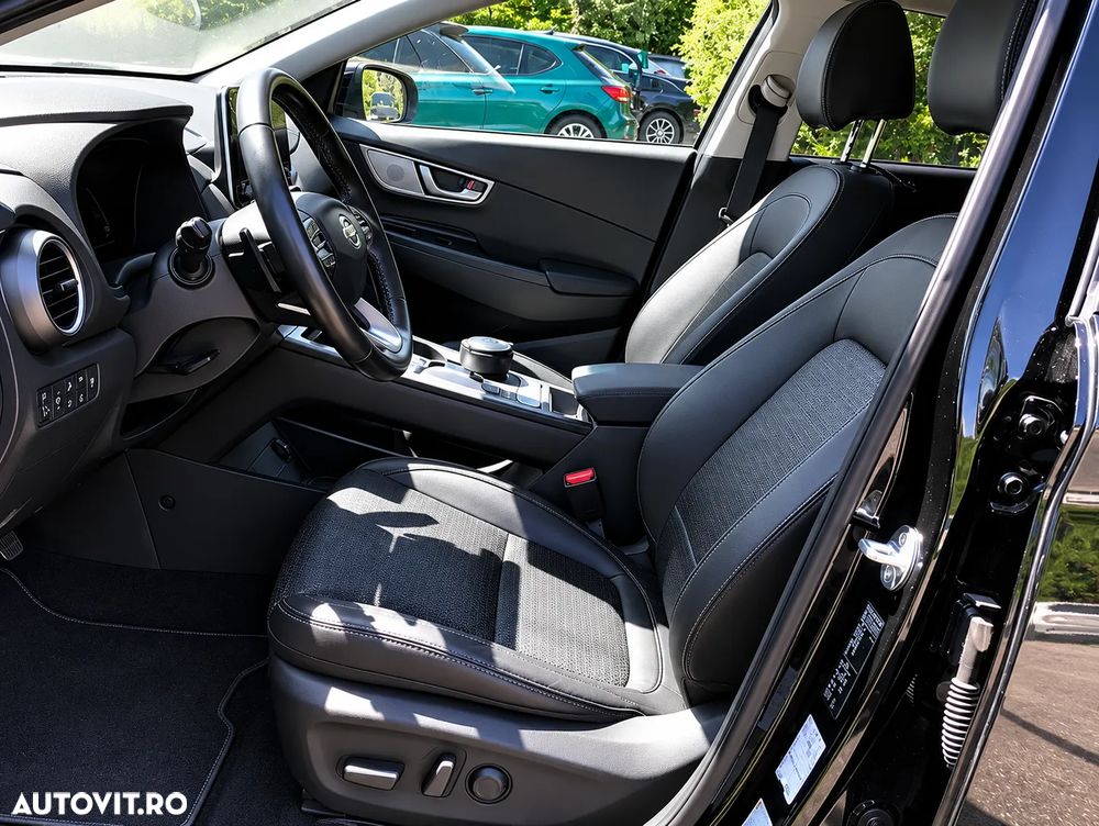Hyundai KONA Premium - 7
