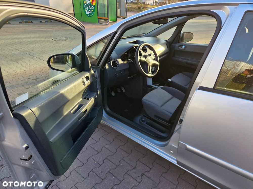 Mitsubishi Colt 1.3 Invite - 4