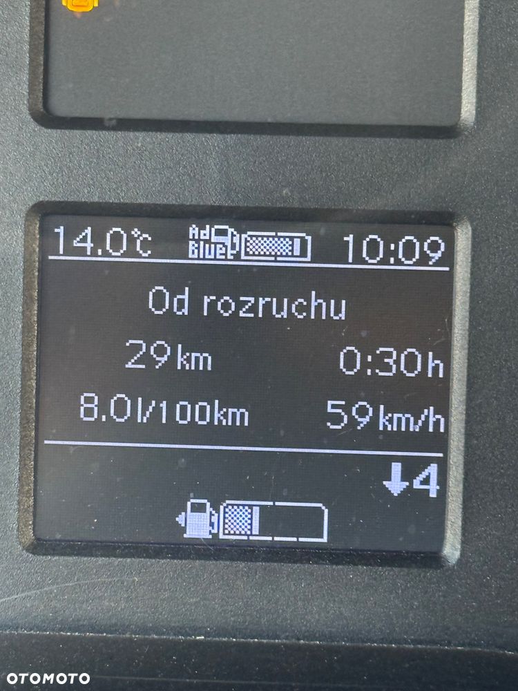 Mercedes-Benz Sprinter - 23
