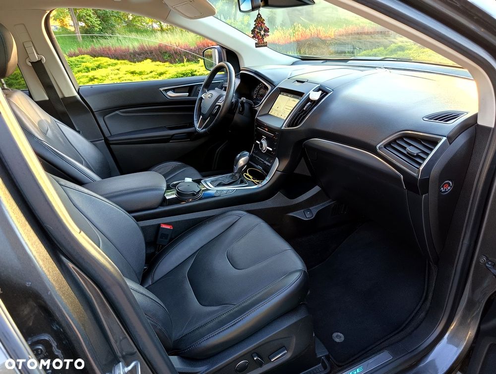 Ford Edge 2.0 TDCi Twin-Turbo 4WD Titanium - 9