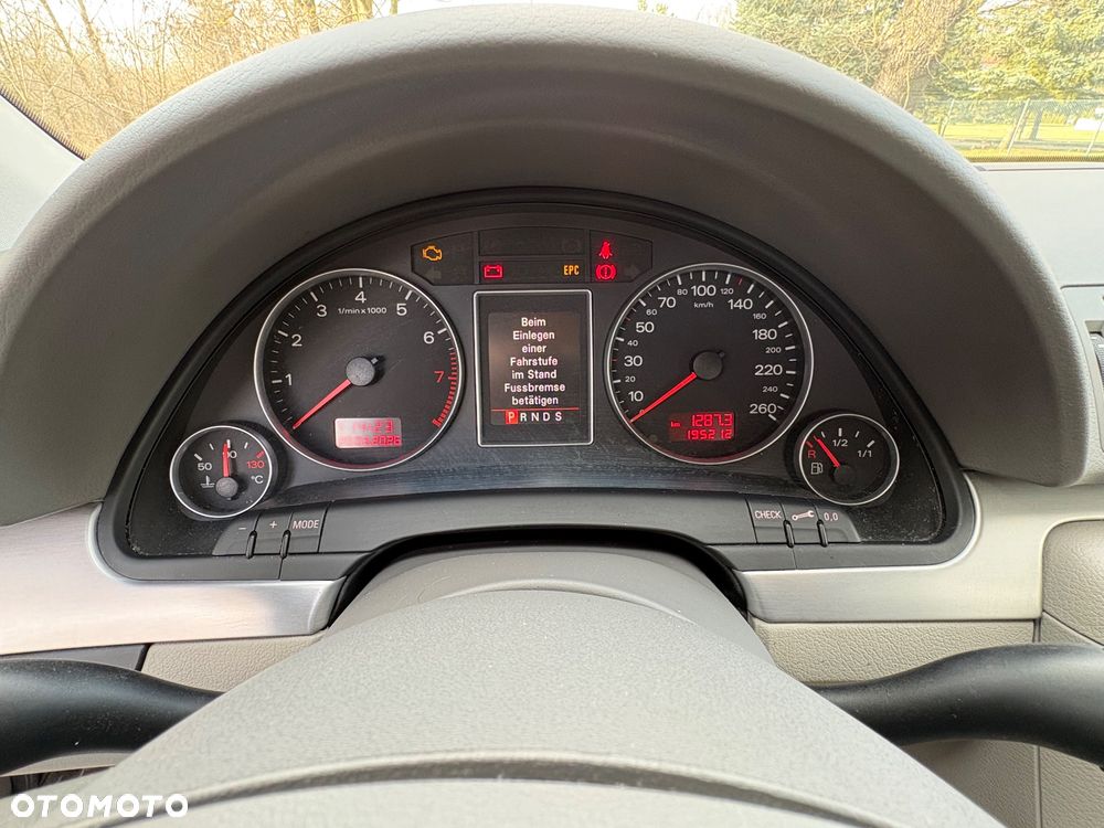 Audi A4 Avant 1.8T Multitronic - 22