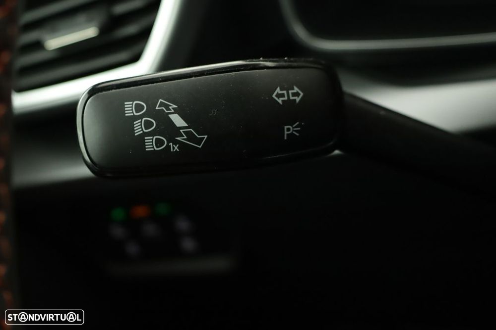 SEAT Leon ST 1.5 TSI e-Hybrid FR DSG - 17