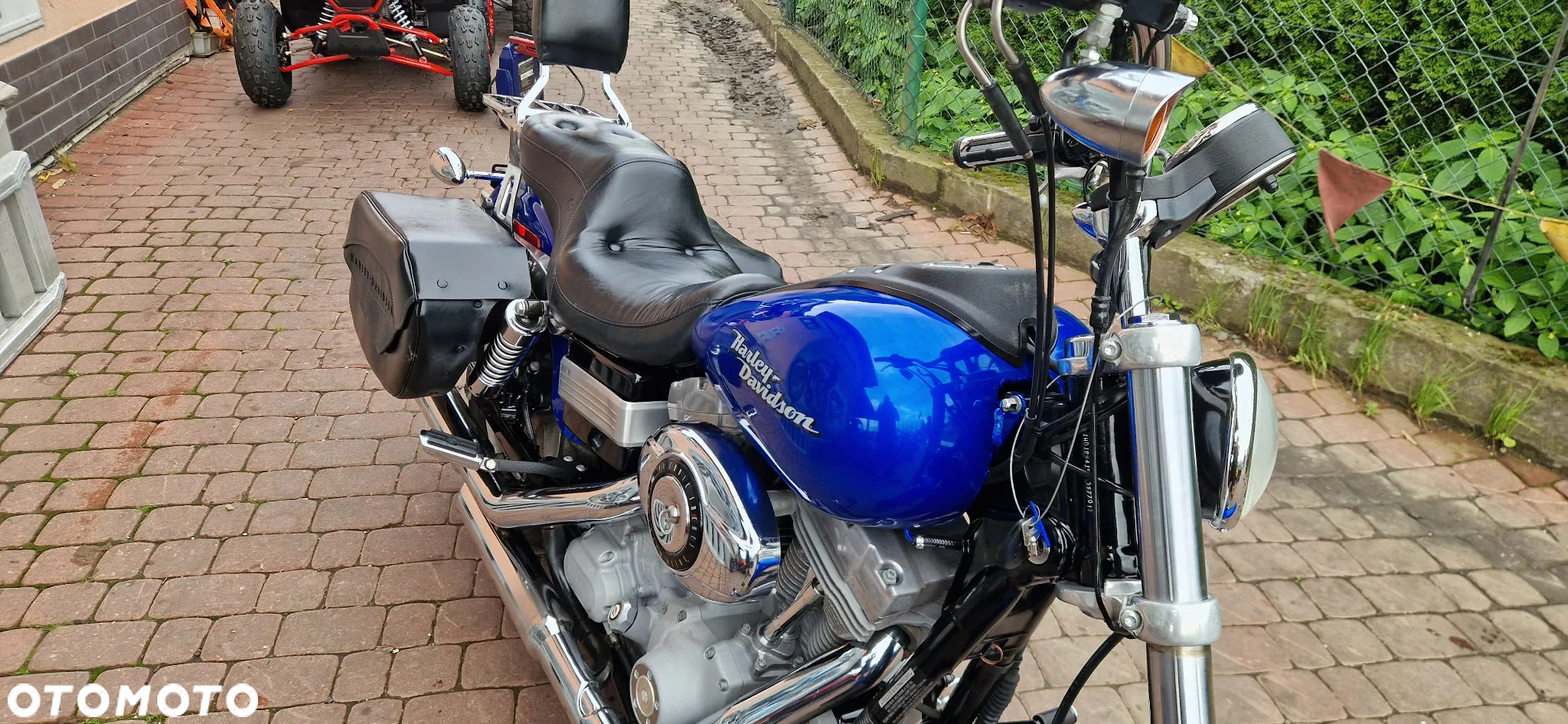Harley-Davidson Dyna Wide Glide - 32