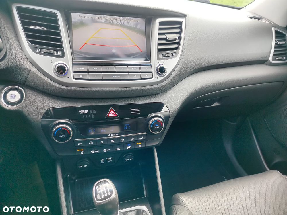 Hyundai Tucson blue 1.7 CRDi 2WD Trend - 21