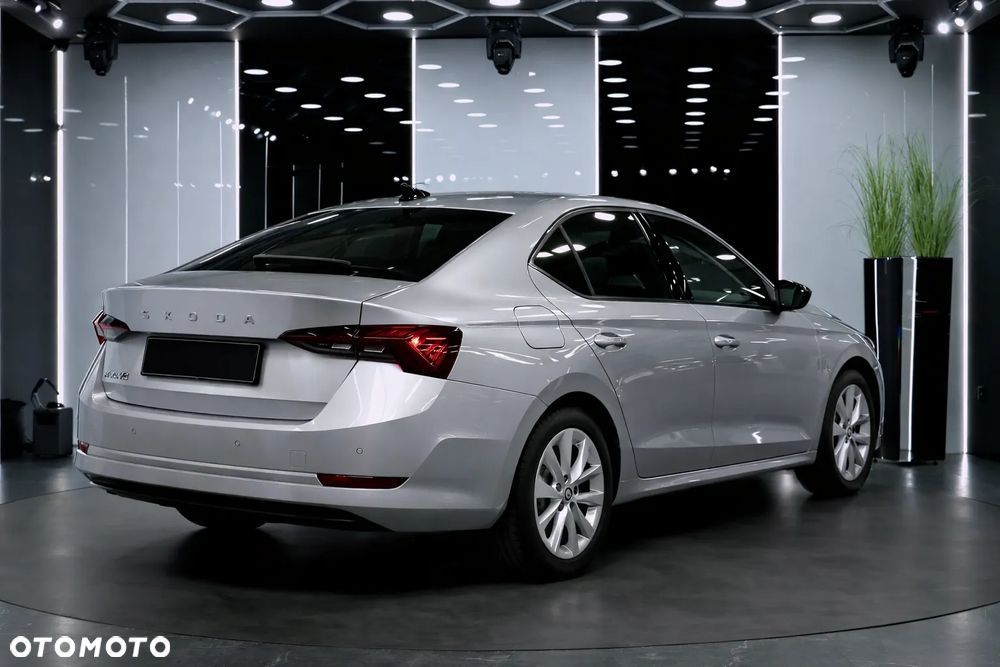 Skoda Octavia 1.5 TSI ACT Ambition - 5