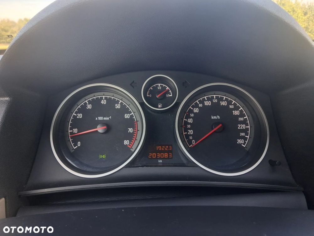 Opel Astra - 11