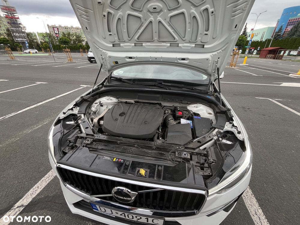 Volvo XC 60 B4 B Momentum - 13