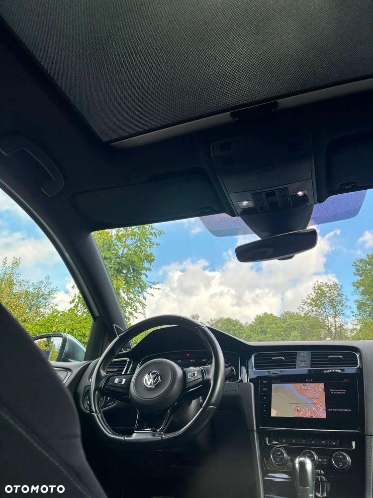 Volkswagen Golf - 26