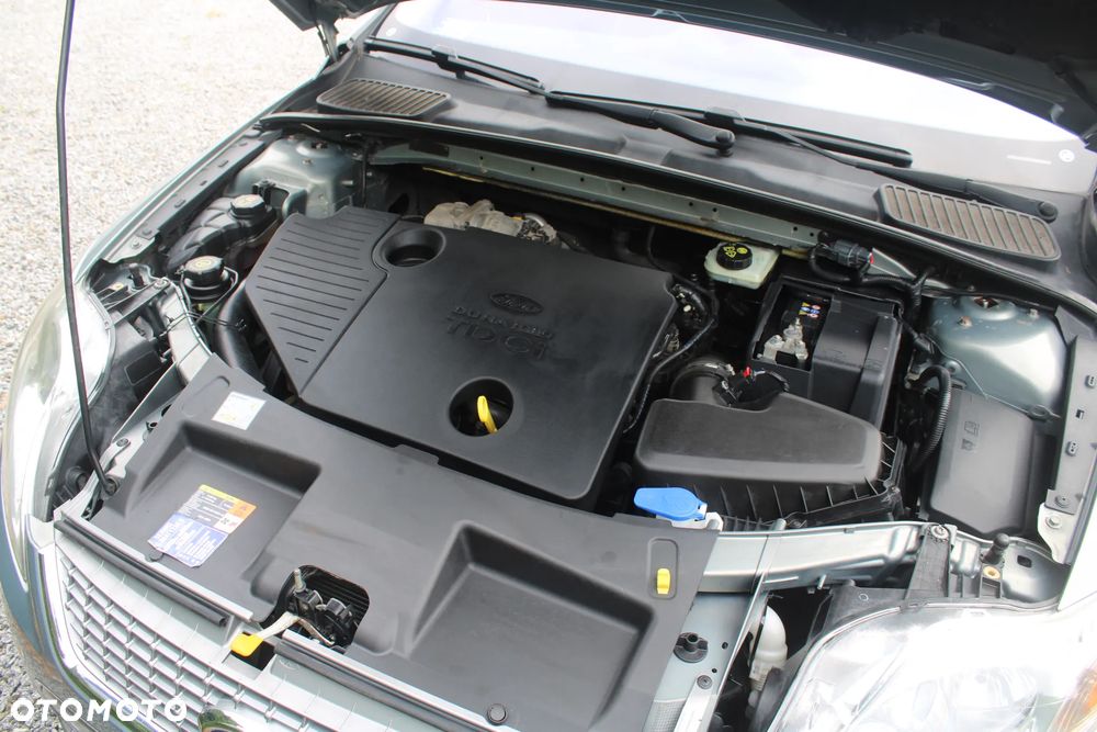 Ford Mondeo 1.8 TDCi Titanium - 35