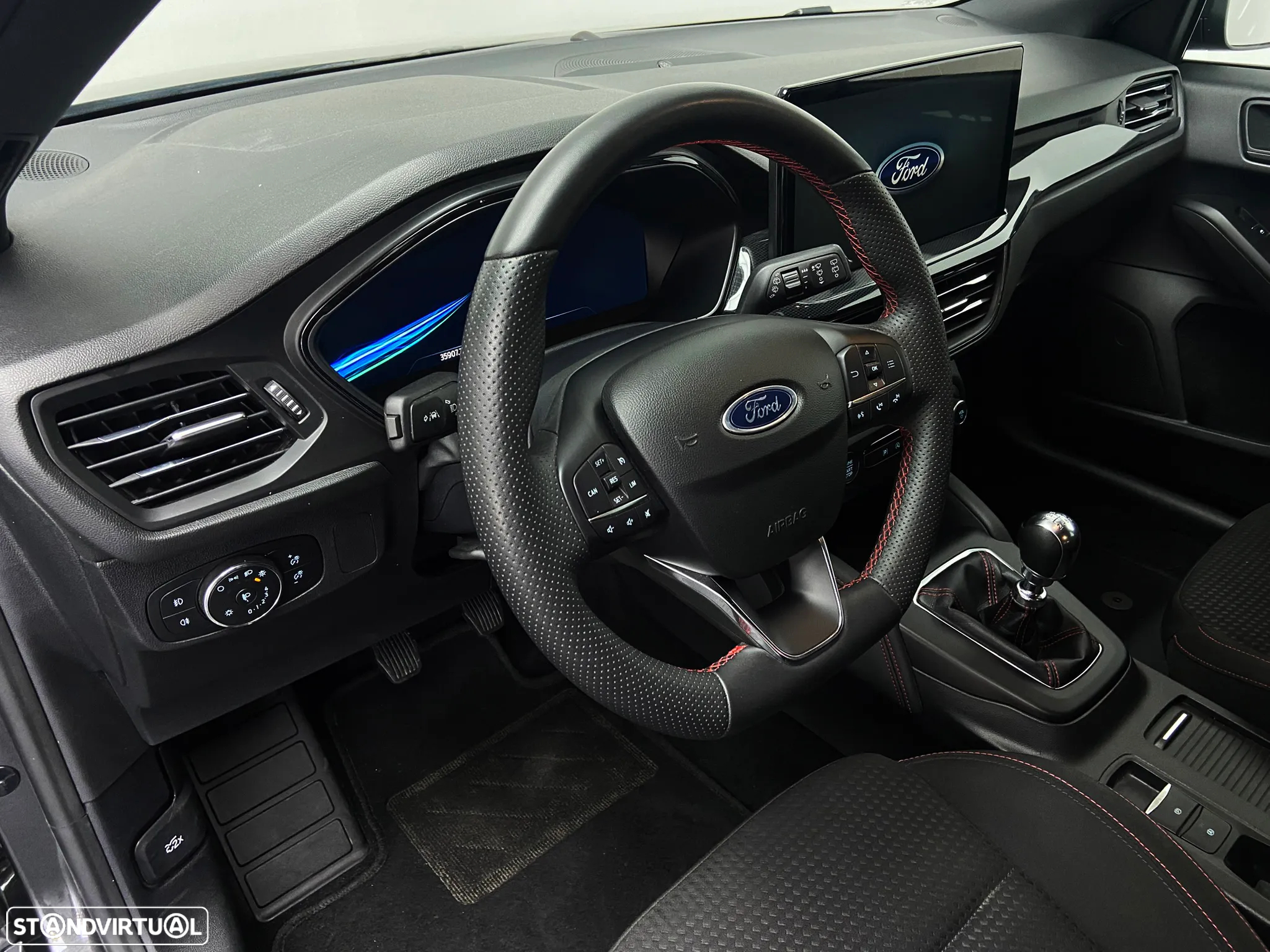 Ford Focus 1.0 EcoBoost MHEV ST-Line - 7