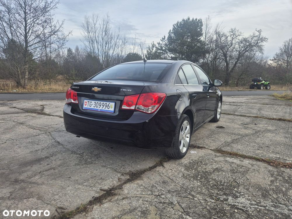 Chevrolet Cruze 1.8 LTZ - 13