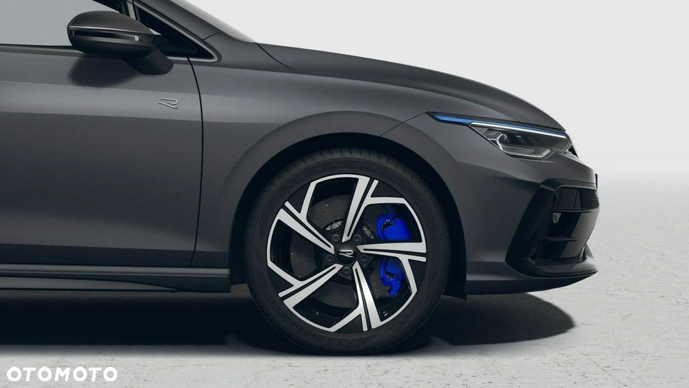 Volkswagen Golf - 5