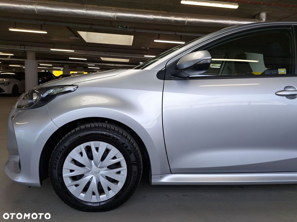 Toyota Yaris - 35