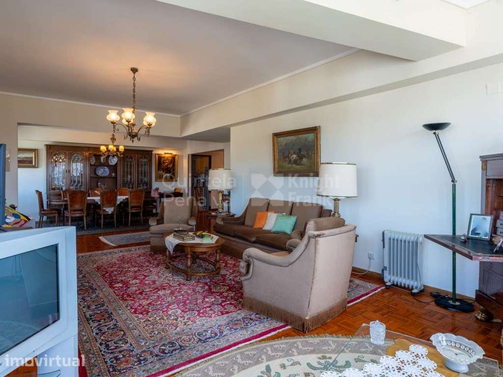 Apartamento T2 para arrendamento, com móveis em Algés - Grande imagem: 4/25