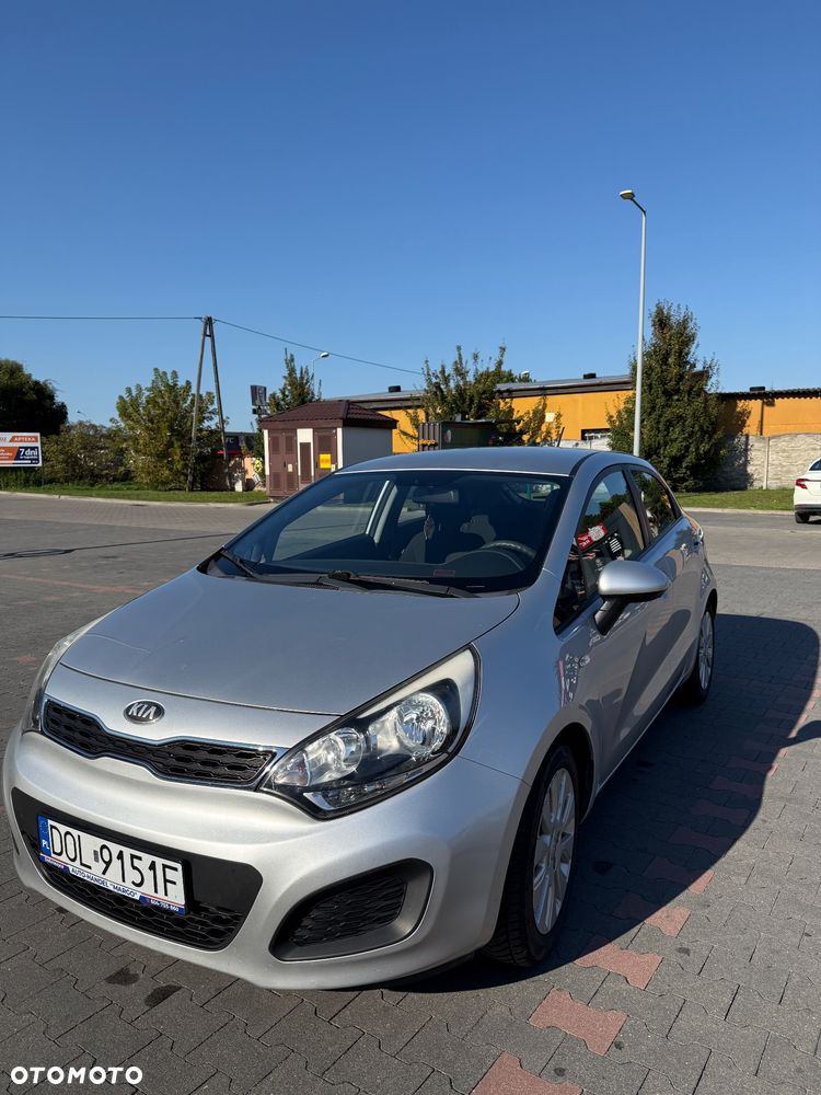 Kia Rio - 6