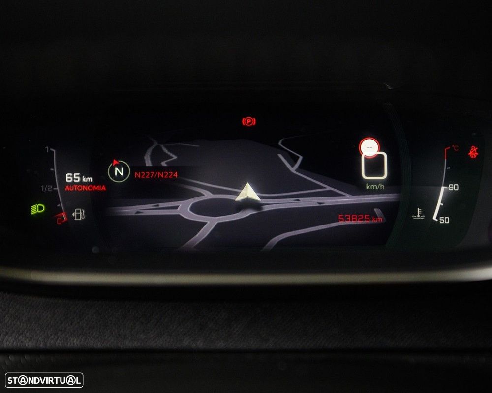 Peugeot 2008 1.2 PureTech Allure Pack - 49