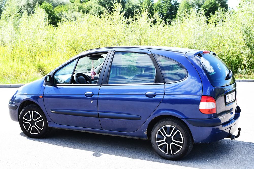 Renault Scenic - 4